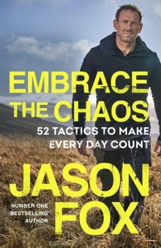 Przejdź do produktu EMBRACE THE CHAOS. 52 TACTICS TO MAKE EVERY...