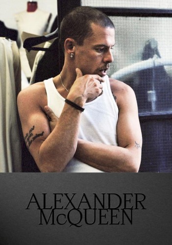 Przejdź do produktu ALEXANDER MCQUEEN. FASHION ICON