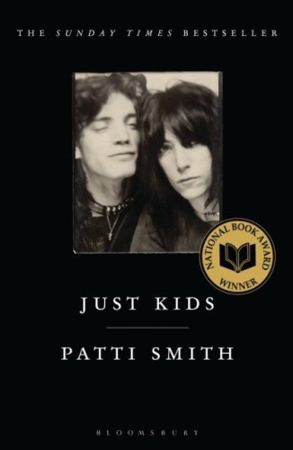 Przejdź do produktu JUST KIDS THE NATIONAL BOOK AWARD-WINNING MEMOIR
