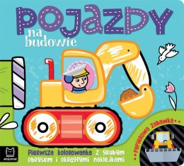 Pojazdy na budowie. Pierwsza kolorowanka z grubym obrysem i okrągłymi naklejkami. Papierowa zabawka